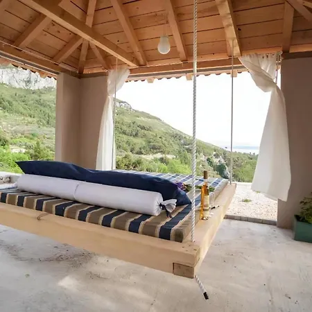 Holiday home Rita Makarska