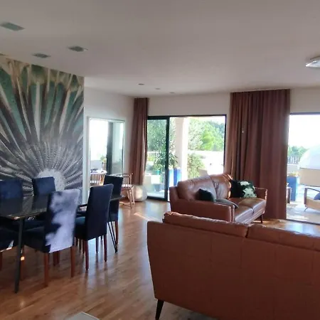 Holiday home Rita Mit Blick Auf Wasser *